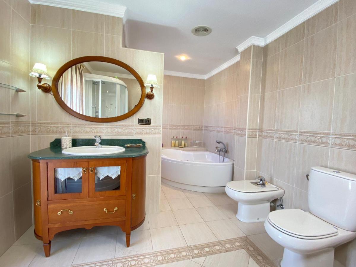 فيلا Casa Pedraza Con Piscina Privada Machacon المظهر الخارجي الصورة