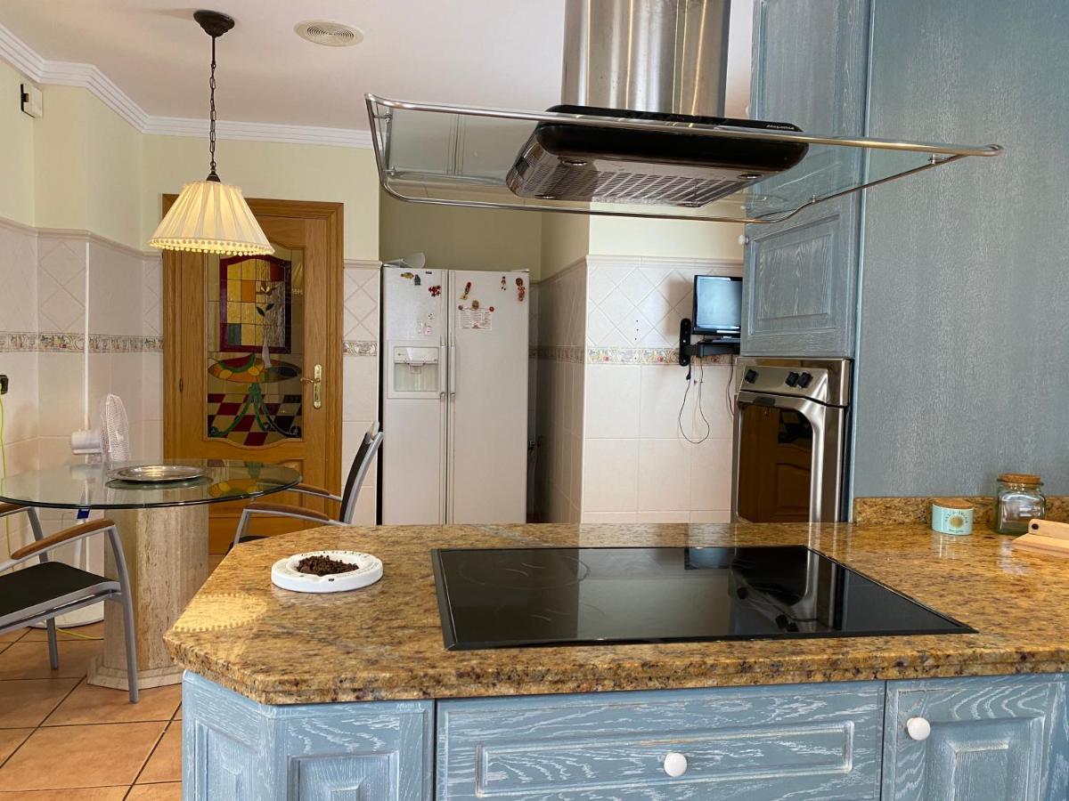 فيلا Casa Pedraza Con Piscina Privada Machacon المظهر الخارجي الصورة